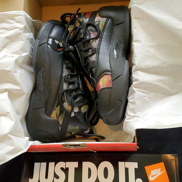 Women Nike Air Swoopes II - Picture 6 of 6